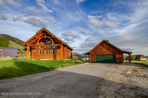 33 Hardman Circle, Star Valley Ranch, WY, 83127 | Card Image