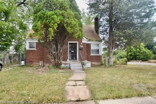 18900 Freeland St, Detroit, MI, 48235-2542 | Card Image