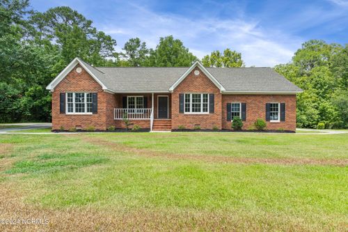 233 Beaufort Rd, Pollocksville, NC, 28573-9523 | Card Image