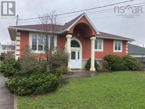 12 Gillis Way, Antigonish, NS, B2G3A1 | Card Image