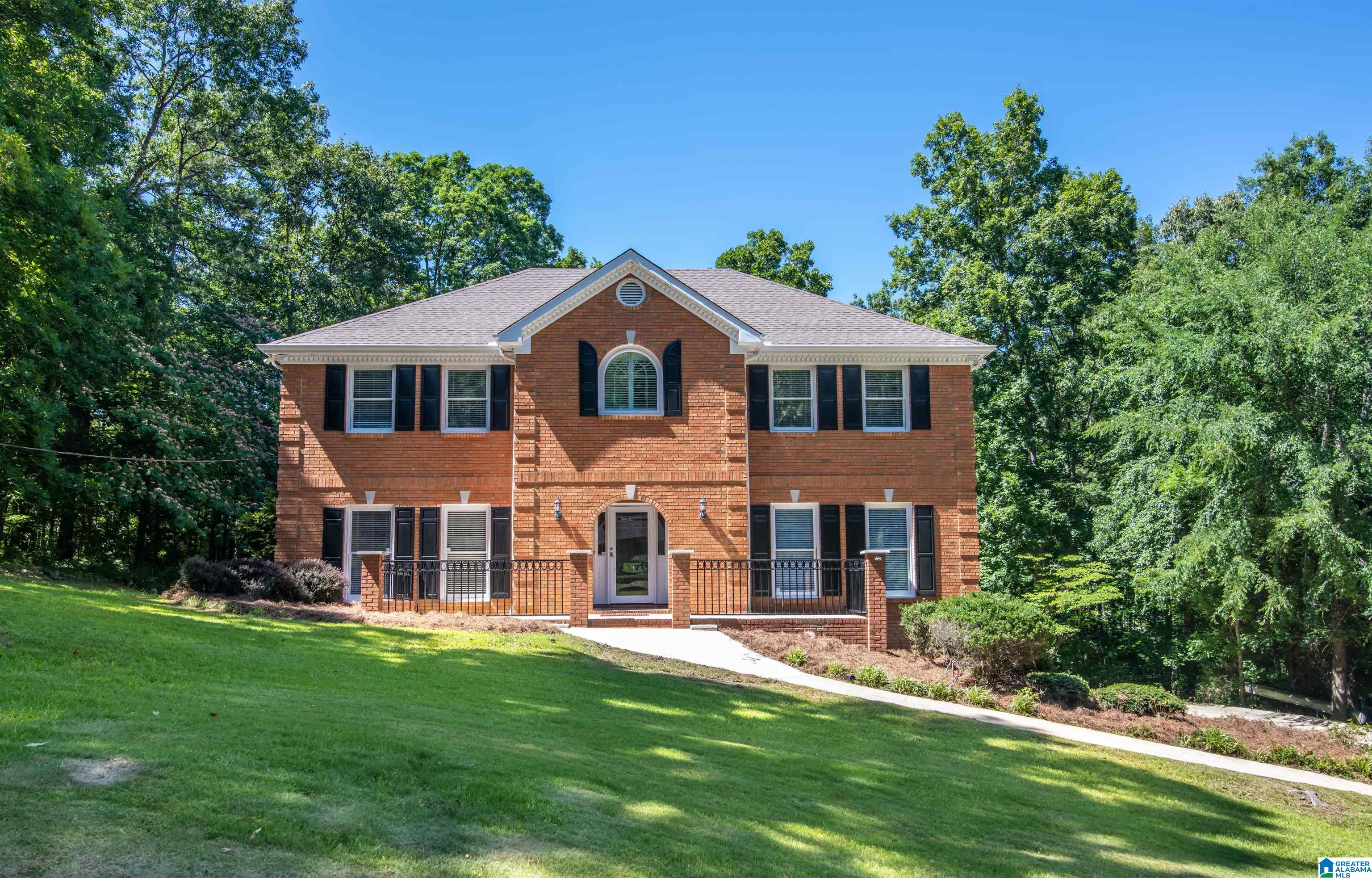 Priscilla St, Leeds, AL 35094