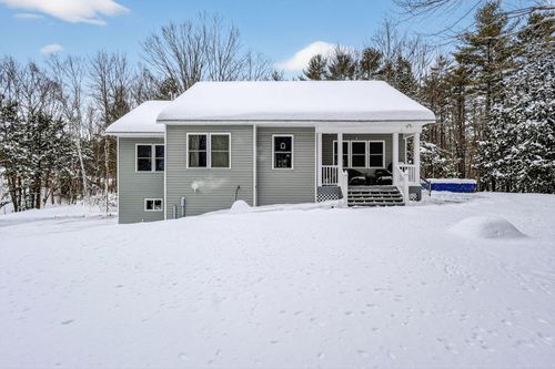 1525 Roosevelt Trail, Raymond, ME, 04071 | Card Image