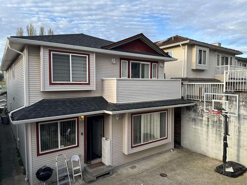 5142 Manor St, Burnaby, BC, V5G1B5 | Card Image