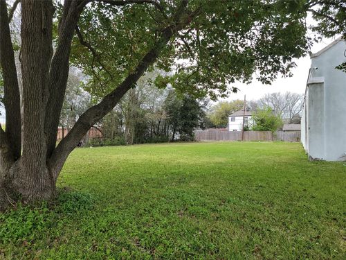 410 8th Avenue North, Texas City, TX, 77590 | Card Image