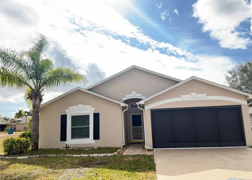 730 Garberia Dr, DAVENPORT, FL, 33837-3948 | Card Image