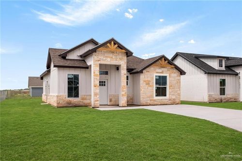 2456 Via Roma Ln, Weslaco, TX, 78596-2547 | Card Image