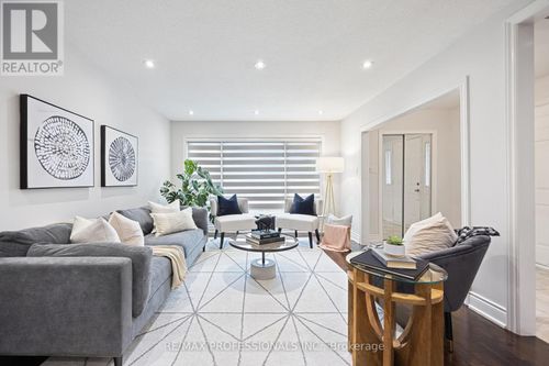 38 Dalraith Crescent, Brampton (Southgate), ON, L6T2X5 | Card Image