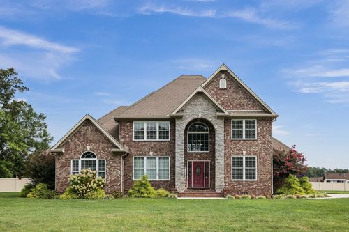 422 Heritage Cir, Manchester, TN, 37355-2592 | Card Image