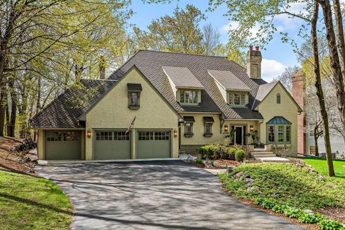 19795 Muirfield Cir, Excelsior, MN, 55331-9088 | Card Image