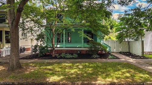 426 6th St, Marietta, OH, 45750-2015 | Card Image