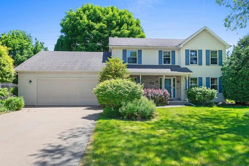2055 Lynn Drive, FOX CROSSING, WI, 54956 | Card Image