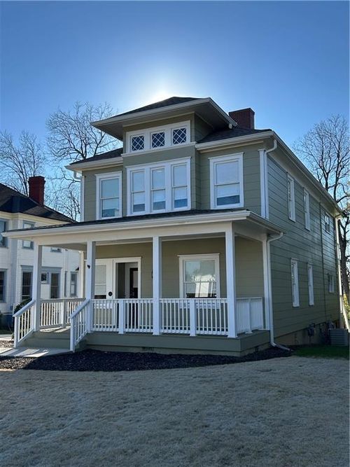 411 Green St Nw, Gainesville, GA, 30501-3349 | Card Image