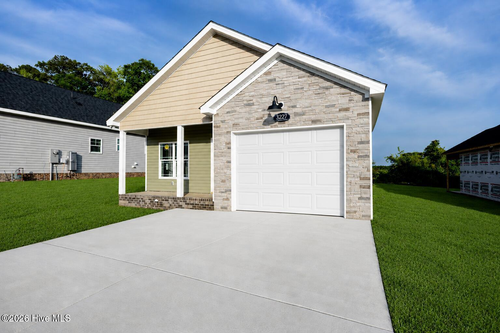 3227 Dolostone Ct, Wilson, NC, 27893-5266 | Card Image