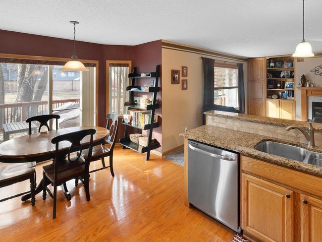 Another view of the eat in kitchen | Image 20