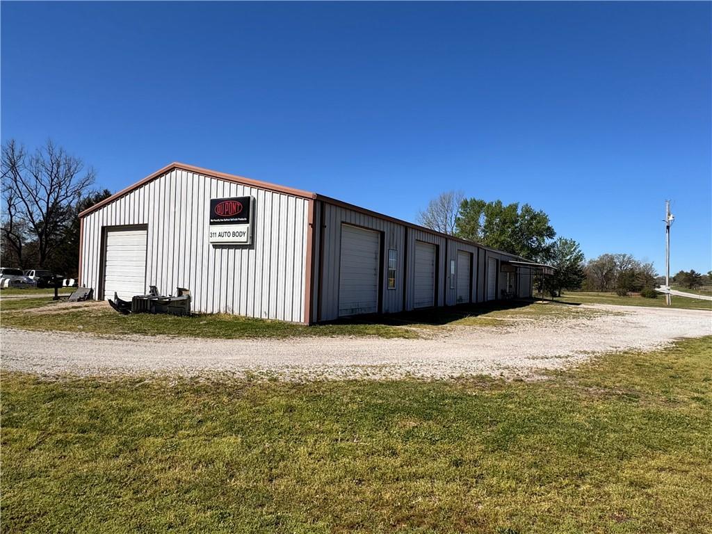 Commercial Sale in Green Forest 4