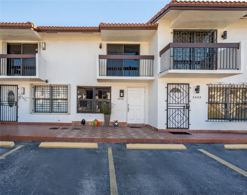 51-5437 W 21st Ave, Hialeah, FL, 33016-7034 | Card Image