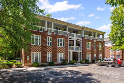 706 Northeast Dr, Davidson, NC, 28036-7419 | Card Image