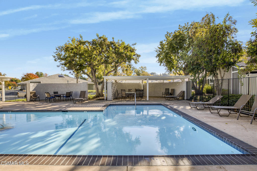 Residential in Westlake Village 4