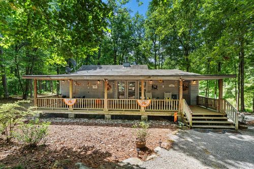145 Still Waters Ln, Hamilton, GA, 31811 | Card Image