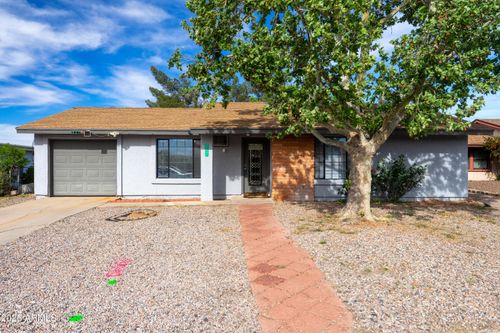 927 Plaza Benito, Sierra Vista, AZ, 85635-4433 | Card Image