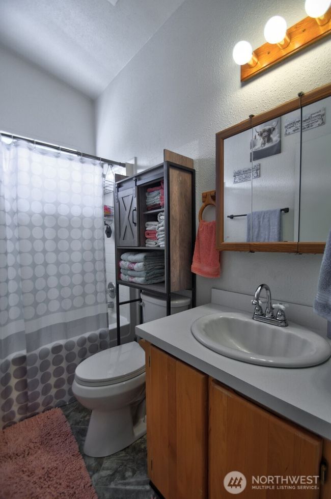 1159 King Rd, House other with 3 bedrooms, 2 bathrooms and 2 parking in Winlock WA | Image 31