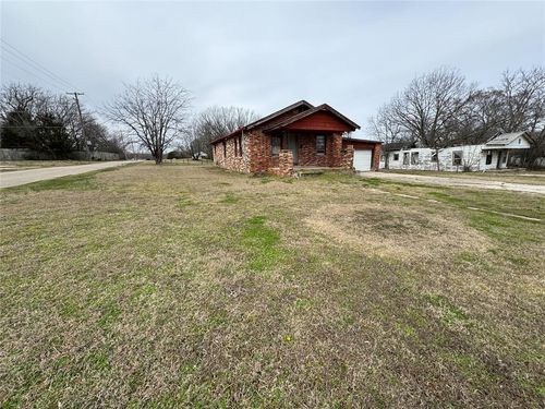 321 S Ocheese Ave, Wewoka, OK, 74884-2539 | Card Image