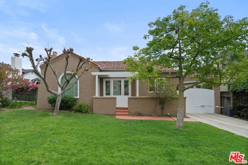 1612 S Genesee Avenue, Los Angeles, CA, 90019 | Card Image