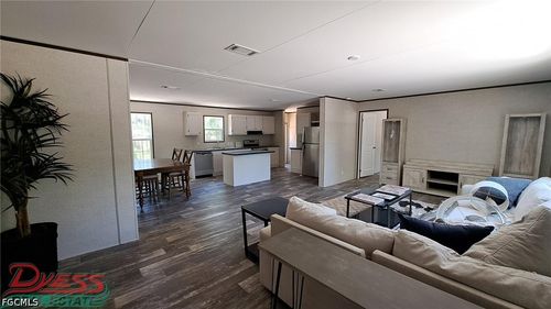 860 N Live Oak St, CLEWISTON, FL, 33440 | Card Image