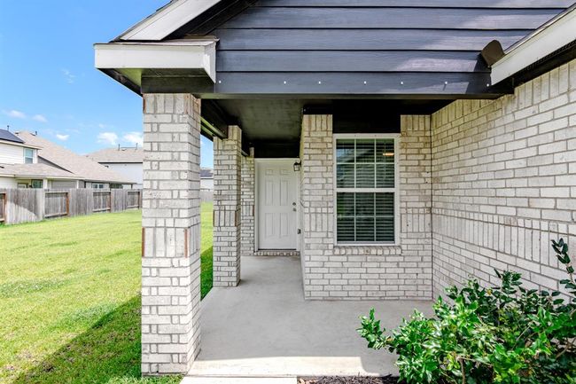 4922 Blue Jacaranda Way, House other with 3 bedrooms, 2 bathrooms and 2 parking in Spring TX | Image 5