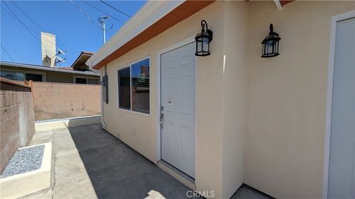 b-7923 Leeds St, Downey, CA, 90242-3436 | Card Image