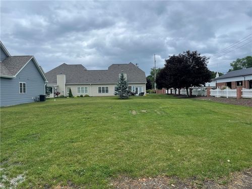 402 Kastner St, Ligonier, PA, 15658-1155 | Card Image