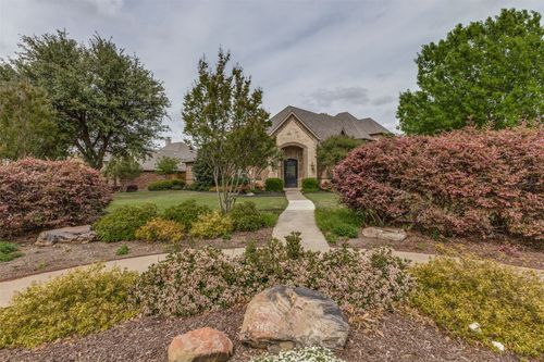 320 Over Dale Ct, Sunnyvale, TX, 75182-2645 | Card Image