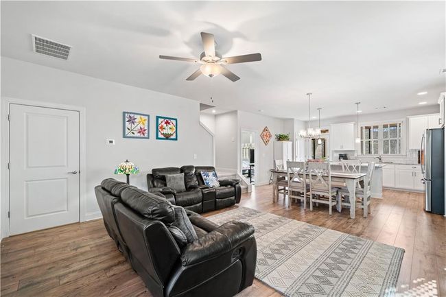 125 Grand Cir, House other with 2 bedrooms, 3 bathrooms and 2 parking in Jasper GA | Image 9