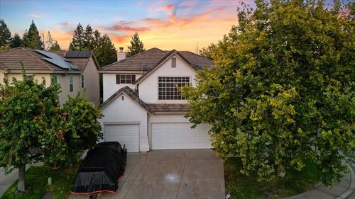 2955 Cardinal Dr, Lincoln, CA, 95648-8272 | Card Image