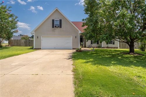 109 Hayes Ct, Raeford, NC, 28376-9413 | Card Image