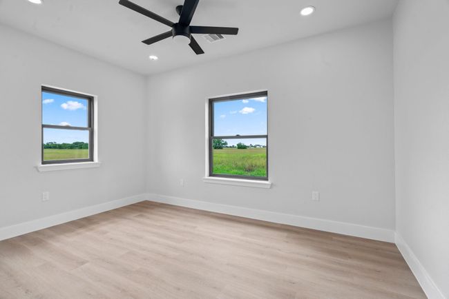 619 Chuckwagon Trl, House other with 3 bedrooms, 3 bathrooms and 1 parking in Angleton TX | Image 19