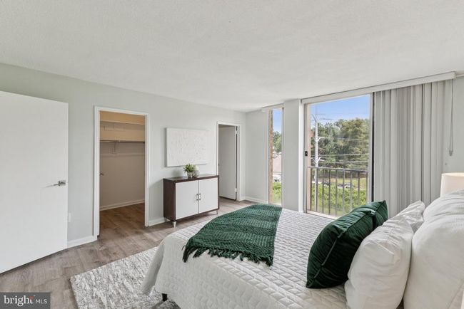 APT-526 - 4600 S Four Mile Run Dr, Condo with 1 bedrooms, 1 bathrooms and null parking in ARLINGTON VA | Image 12