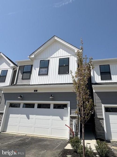 44 Grayson Lane, DOWNINGTOWN, PA, 19335 | Card Image