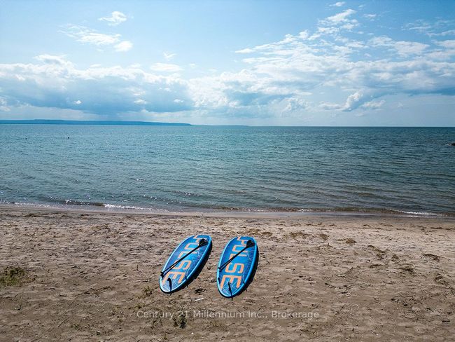 2284 Tiny Beaches Rd S, House other with 3 bedrooms, 2 bathrooms and 6 parking in Tiny ON | Image 16