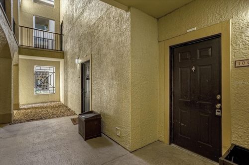 100-102 Vista Verdi Cir, LAKE MARY, FL, 32746-1617 | Card Image