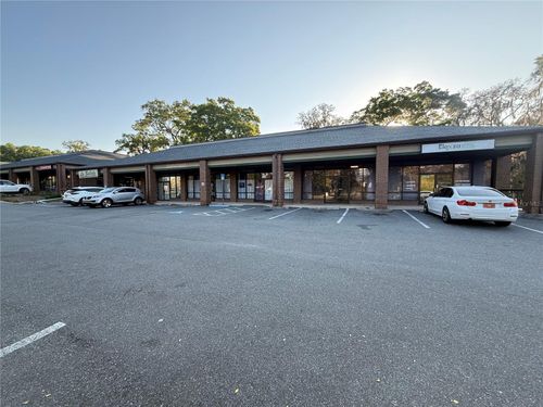 3917 Se Lake Weir Ave, OCALA, FL, 34480-7155 | Card Image