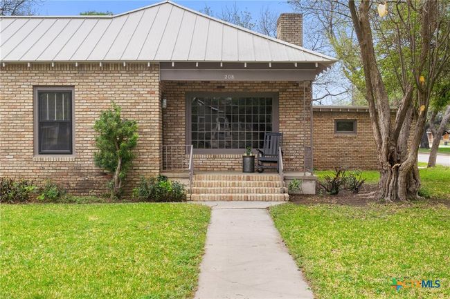 208 5 Th St, House other with 4 bedrooms, 3 bathrooms and null parking in Lampasas TX | Image 29