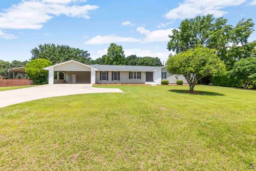 103 Chris Dr, Hawkinsville, GA, 31036-9056 | Card Image