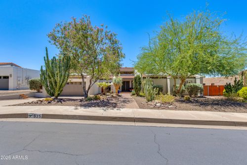 925 E Waltann Ln, Phoenix, AZ, 85022-3508 | Card Image