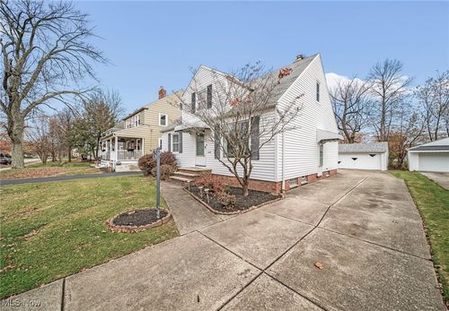 1199 Mayfield Ridge Rd, Mayfield Heights, OH, 44124-1552 | Card Image