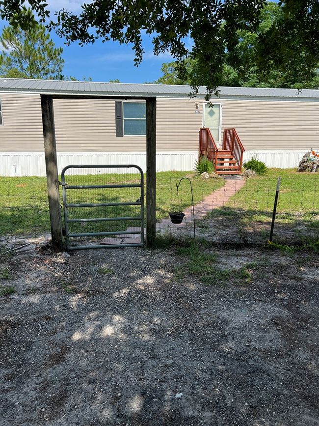 5871 Sw 104 Th Ct, House other with 3 bedrooms, 2 bathrooms and null parking in Cedar Key FL | Image 6