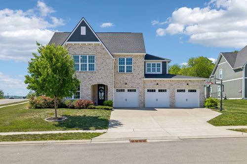 7601 Bussing Pass, College Grove, TN, 37046-2024 | Card Image