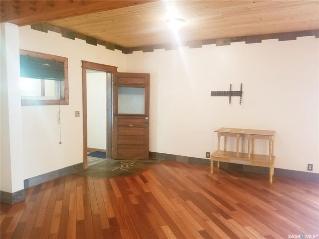 1937 Halifax St, House other with 2 bedrooms, 2 bathrooms and 4 parking in Regina SK | Image 5