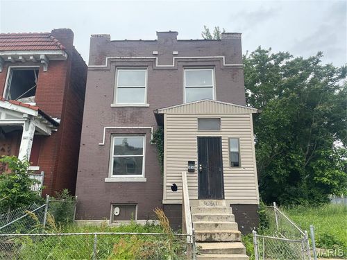 3850 Kennerly Ave, Saint Louis, MO, 63113-3520 | Card Image