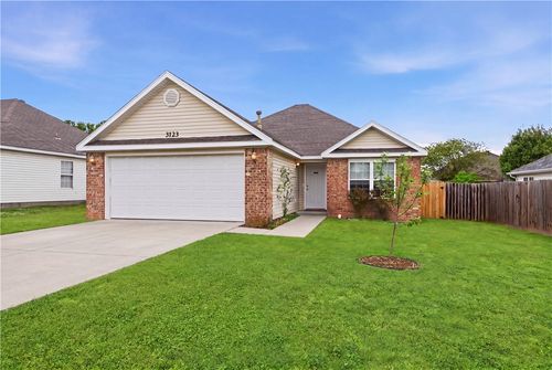 3123 Rocky Branch Ave, Springdale, AR, 72764-5970 | Card Image